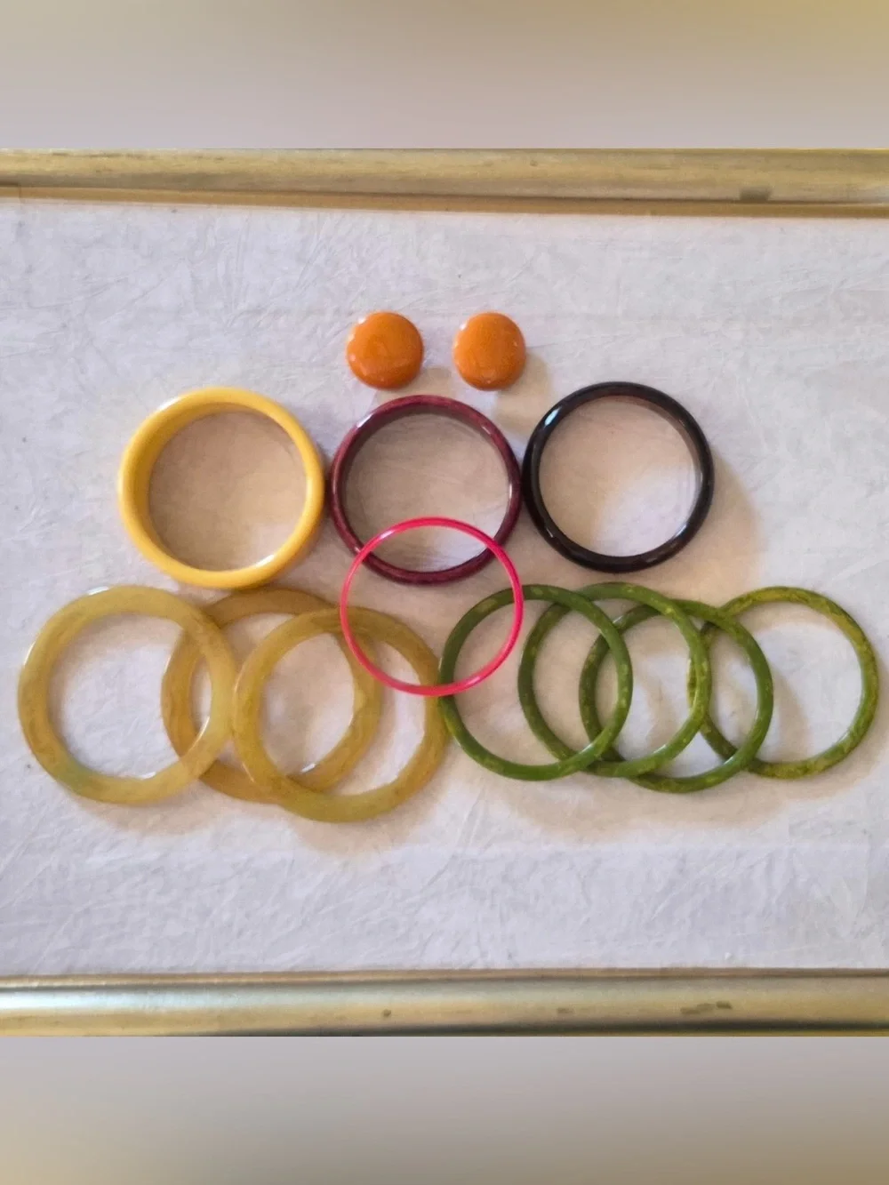 Vintage Bakelite Bundle (11 Bracelet 1 pr earrings)